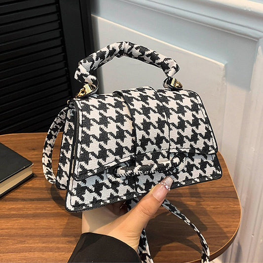 Houndstooth handbag, Women's mini handbag with houndstooth pattern, Classic black and white houndstooth print bag, Statement mini bag for bold fashion styling