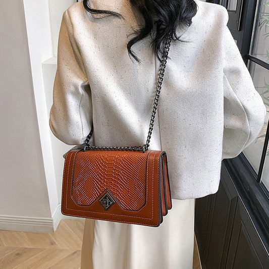 tan leather bags, tan crossbody bag, Trendy women's crossbody bag, Stylish purse