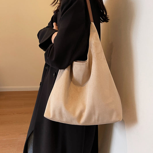 women's slouchy shoulder bag, soft faux suede handbag, women's faux suede slouchy shoulder bag, beige slouchy bag, beige handbag
