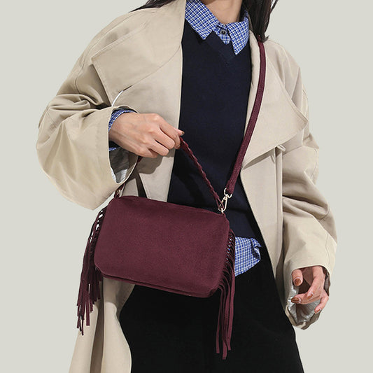 women's western tassel shoulder bag, women's fringe shoulder bag, women's western side tassel shoulder bag, burgundy crossbody bag