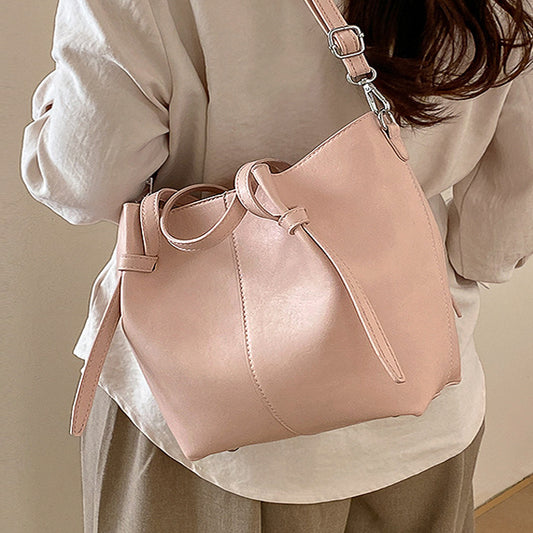 pink shoulder handbag