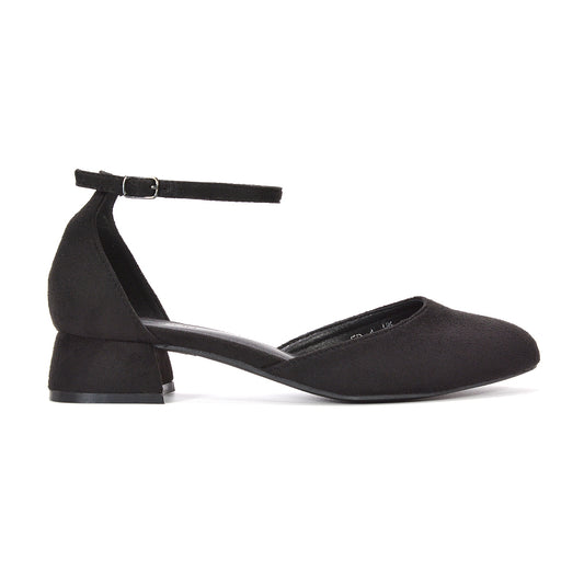 black low block heel ankle strap court shoes, comfortable black low block heel shoes, black low block heel wedding guest shoes, What are the best black low block heel court shoes?