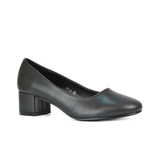 black low block heel slip on round toe court shoes- a classic in your shoedrobe, perfect for race day, bank holiday outfits, office attire, weddings