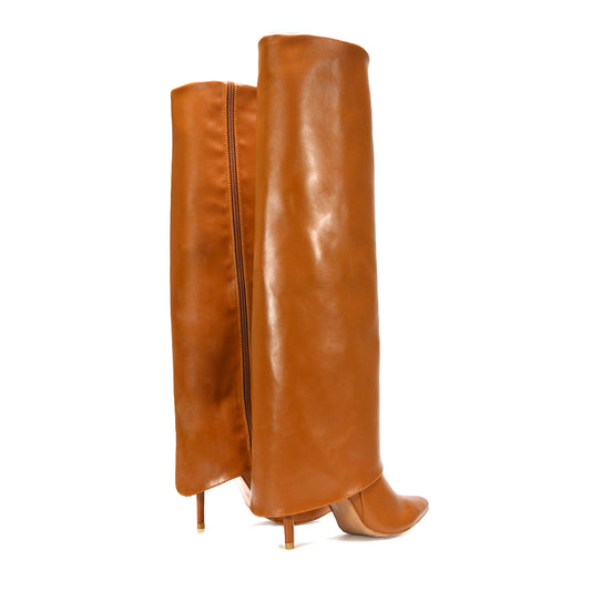 tan festival shoes, Ibiza outfits, tan concert boots, festival shoes, concert boots