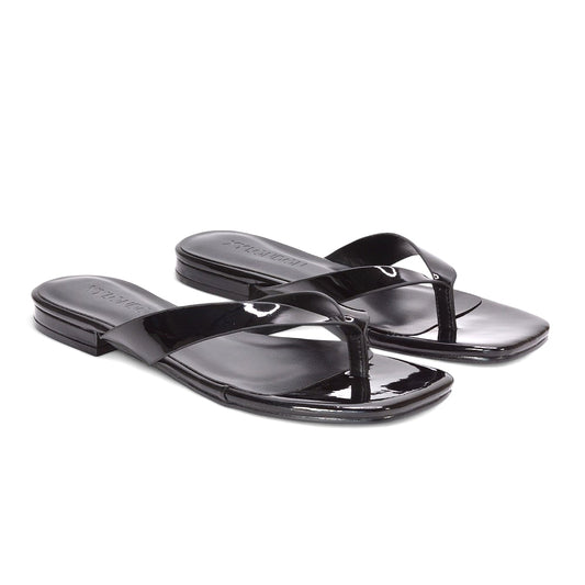 black sandals, black flip flops, sandals, flip flops