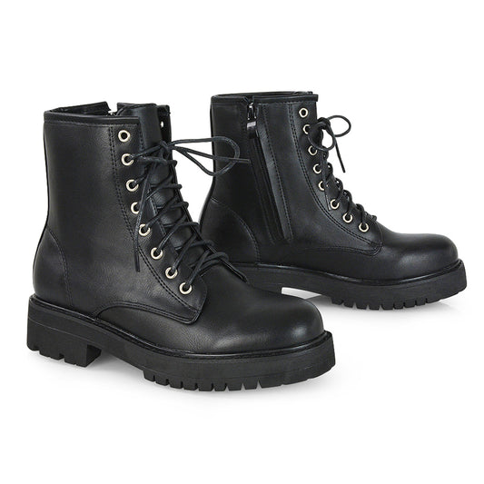 black synthetic leather | XY London | black boots,chunky boots,lace up boots ,ladies ankle boots in black,black pu boots