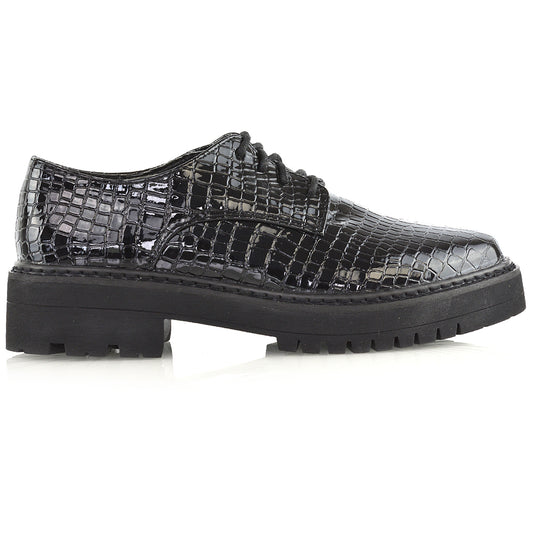 black croc | XY London | chunky sole brogues ,girls school shoes in black ,womens work shoes ,chunky shoes in black croc