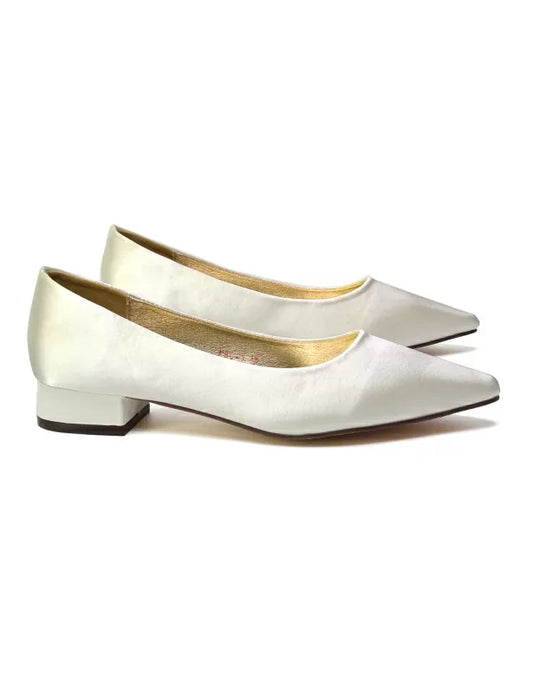 Ivory| XY London | Ivory heels,Ivory low heels,Ivory court shoes,Ivory bridal shoes,Ivory bridal heels