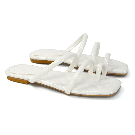 White | XY London | White Square Toe Sandals,White Sandals,White Quilted Insole Sandals,White Strappy Sandals,White Toe Ring Sandals