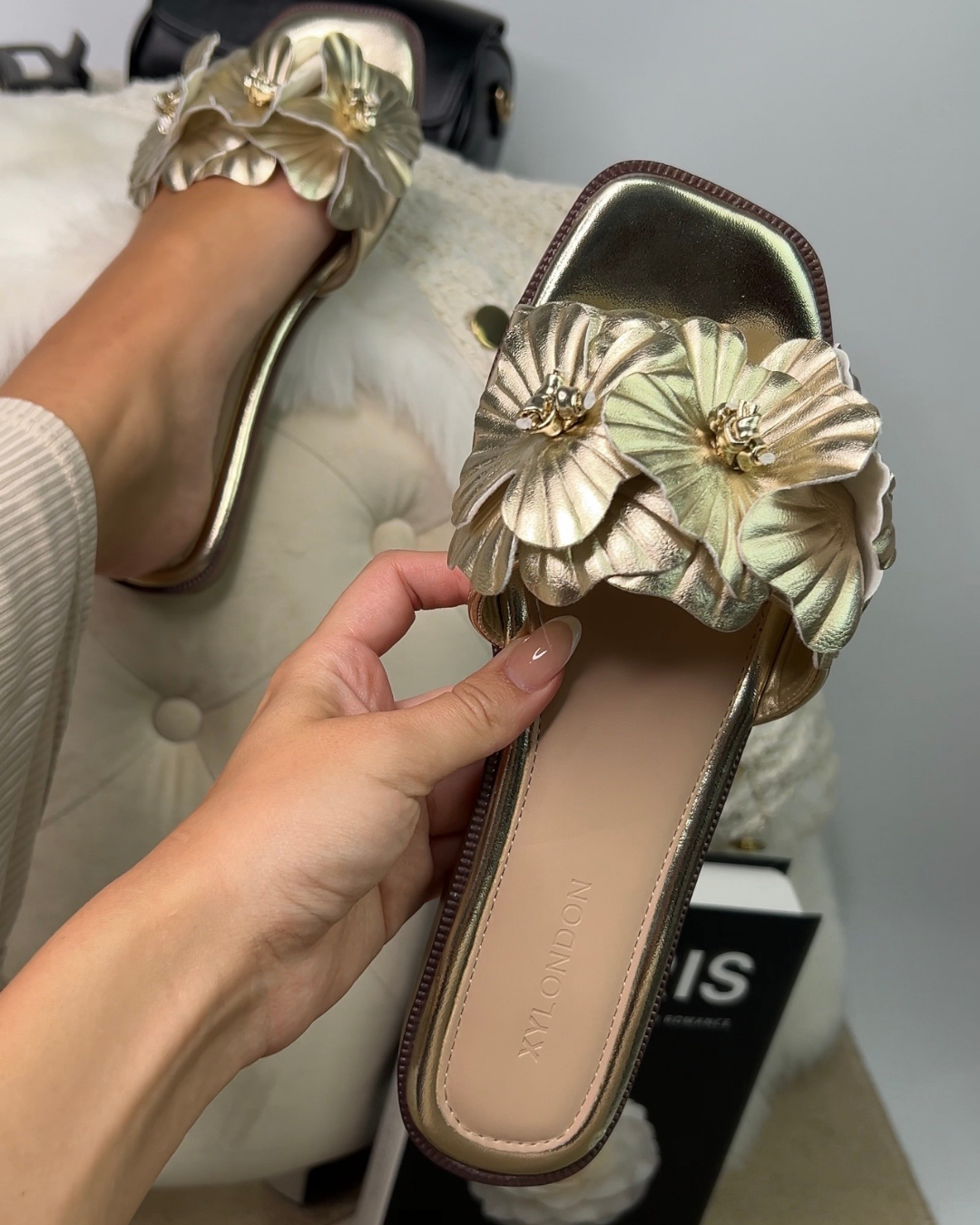 Flats / Gold Flat Sandals