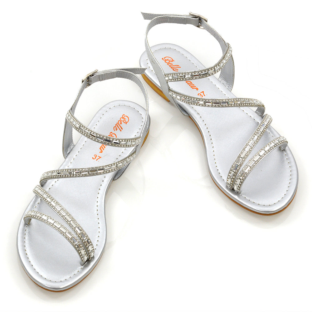 Flat Sandals for Women by XY London: Up to 50% Off Stylish Summer Picks 2 Flat Sandals for Women by XY London