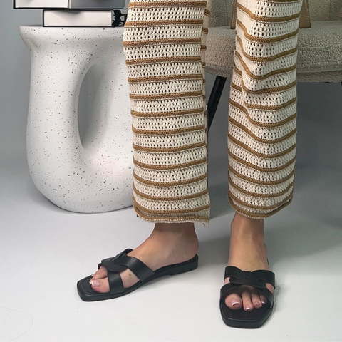 black strappy slip on sandals, holiday sandals for women, summer sandals for holidays