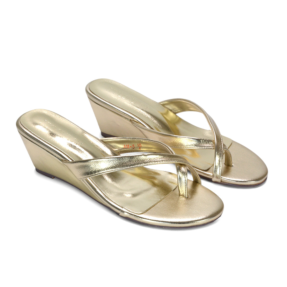 lightweight toe post wedge sandals, wedge heel toe post sandals, gold summer wedge sandals