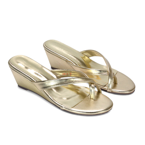 lightweight toe post wedge sandals, wedge heel toe post sandals, gold summer wedge sandals