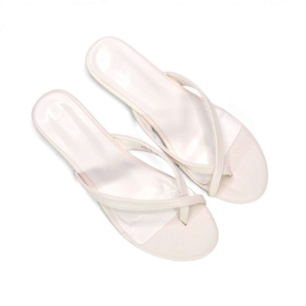 white minimalist wedge sandals, white beach wedge sandals, white holiday sandals, heeled wedge sandals