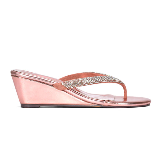 rose gold sparkle wedge sandals for women, blush metallic wedge flip flop sandals, pink gold glitter sandals with low wedge heel, rose metallic summer sandals for ladies
