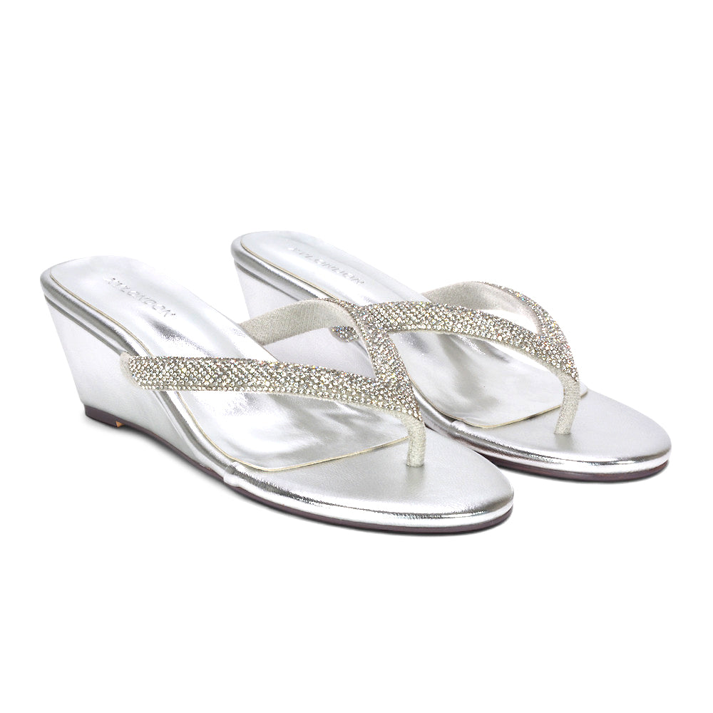 silver glitter thong sandals for summer, silver sequin wedge sandals for women, silver mirror finish wedge flip flop sandals, silver metallic sandals for women