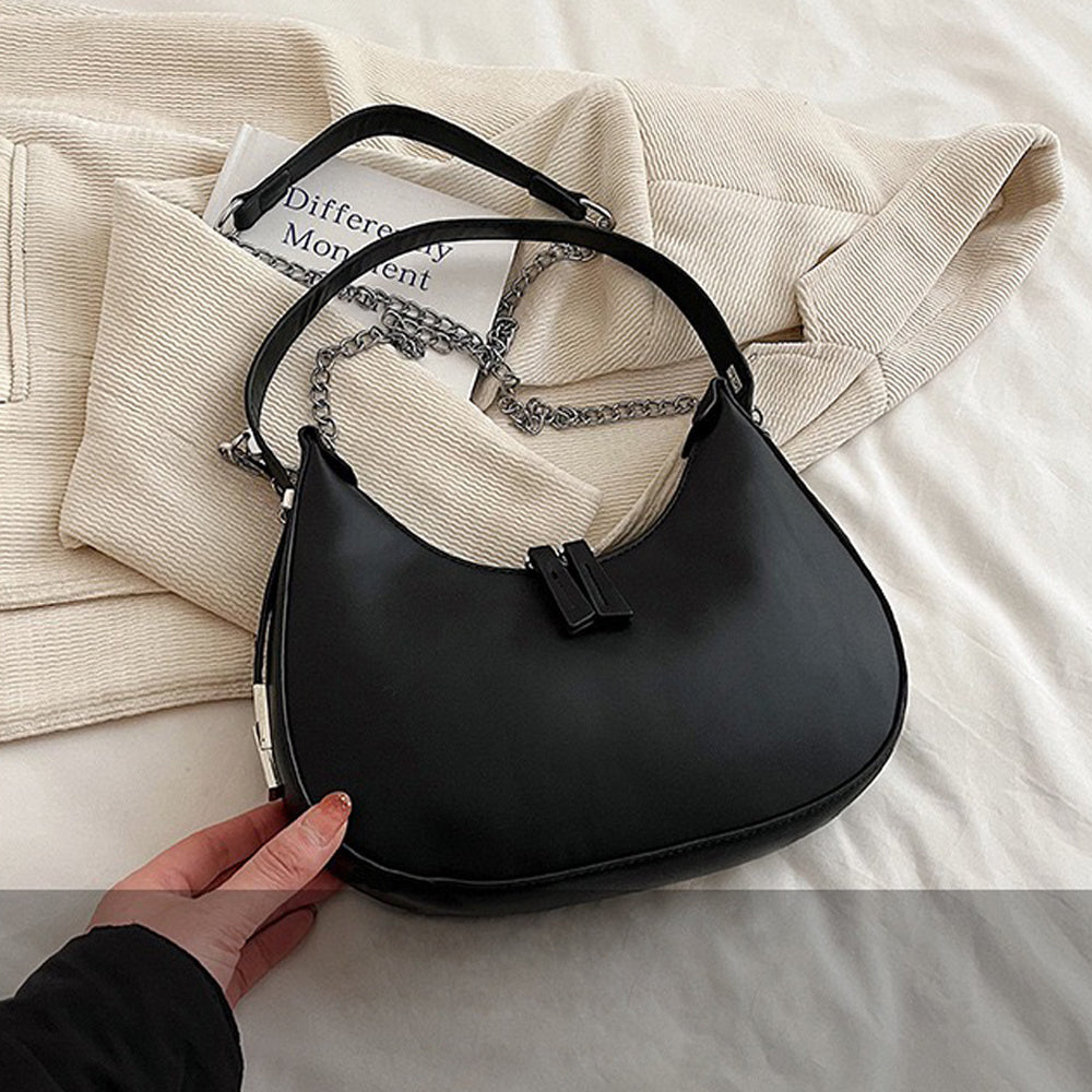 black shoulder bag with zip, women's black handbags, women's handbags, small bag, shoulder bag with zip