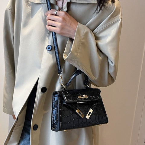 Rebecca Mini Animal Print Crossbody Shoulder Bag With Strap in Black