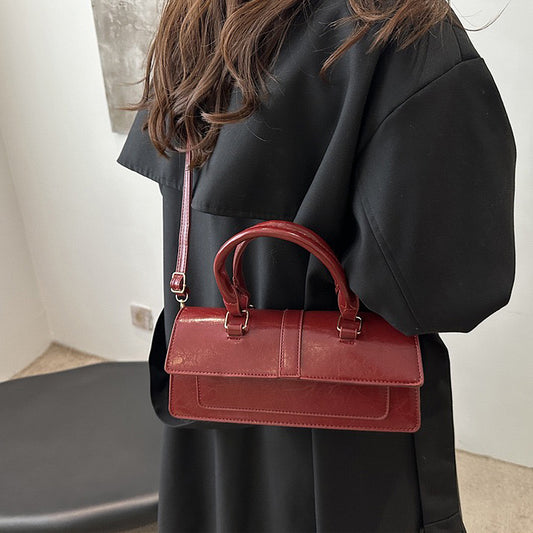 red shoulder bag, red going out bag, shoulder bag, going out bag