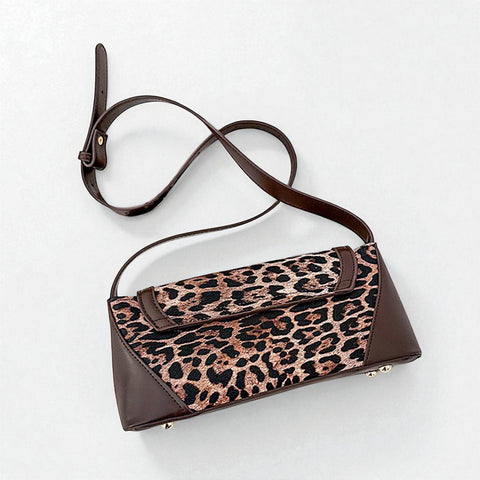 brown small bag, everyday bag