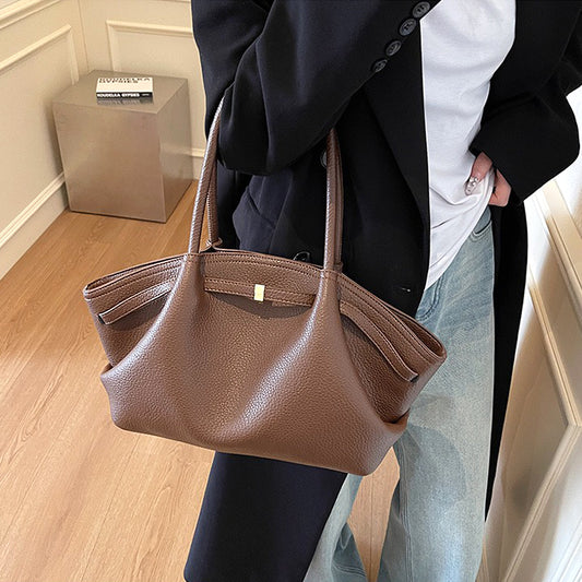 tan large handbag, tan shoulder handbag, Casual-chic handbag, Commuter-friendly tote bag, Versatile women’s tote bag, Affordable luxury handbag