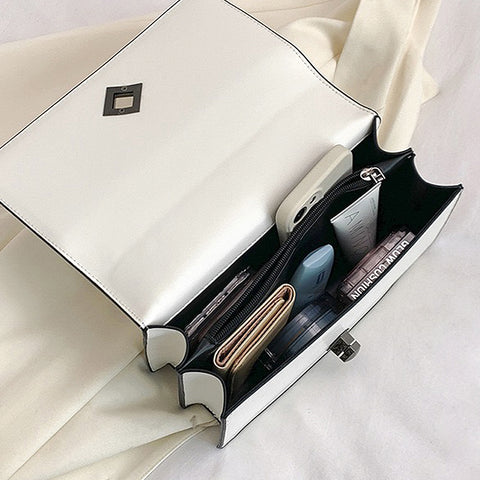 white shoulder bag with snakeskin texture, white faux leather bag with pattern, Elegant women’s handbag