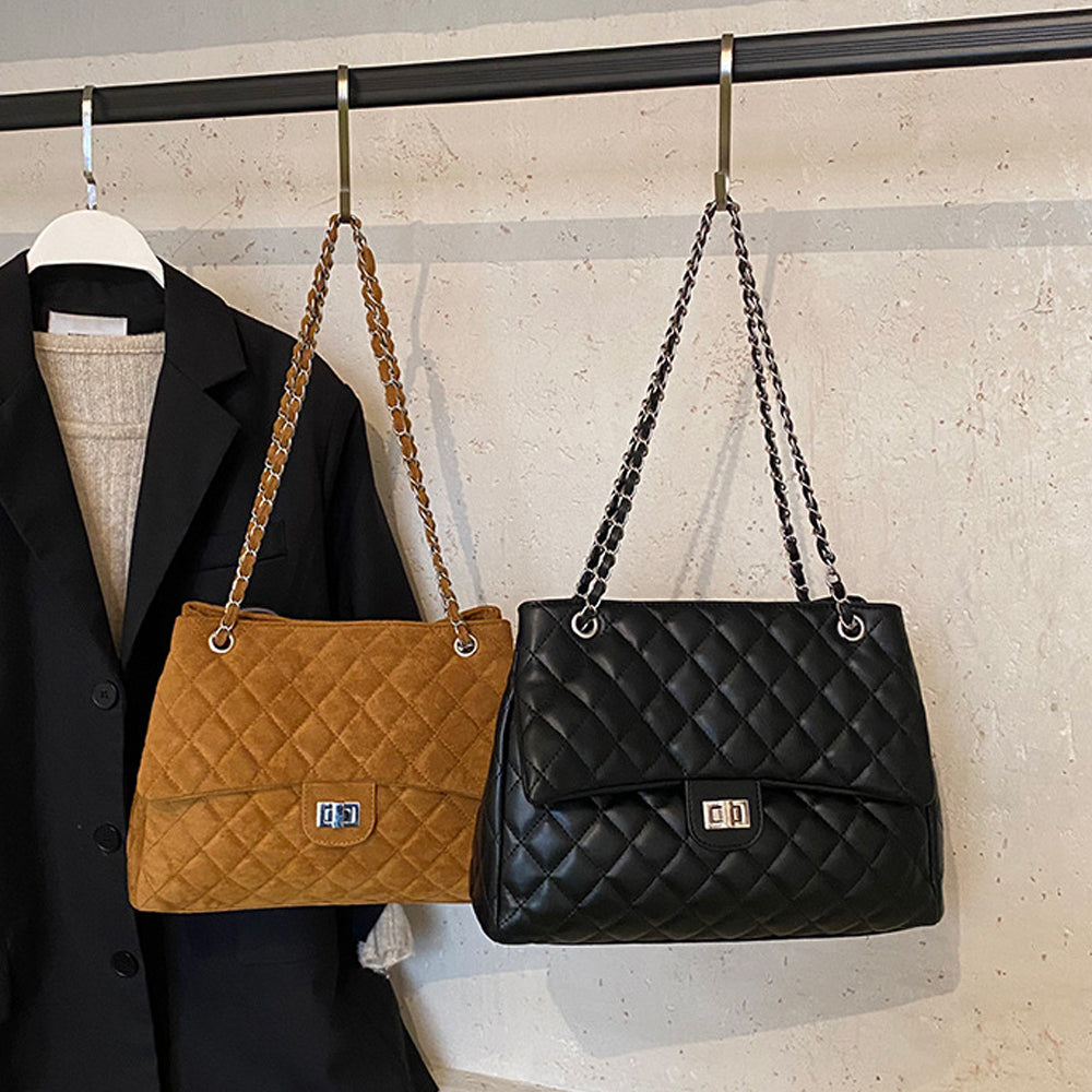 quilted shoulder bag for women, elegant women’s shoulder bag, handbag for everyday use