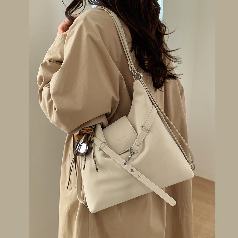 women's slouchy shoulder tote bag, women's slouchy shoulder tote bag with keychain charm, buy women's slouchy tote bag, women's handbag, beige slouchy tote bag for women