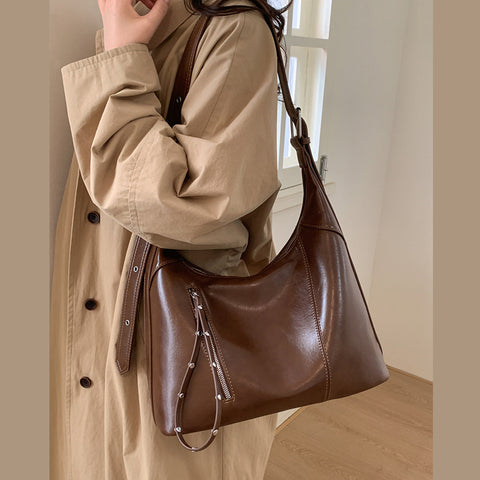 slouchy shoulder bag for women, 
trendy slouchy shoulder bag for women, affordable women's casual handbag, women's shoulder purse, tan slouchy shoulder bag for women