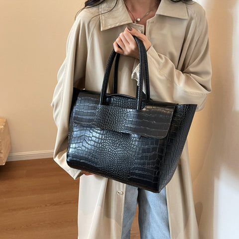 faux leather satchel bag women, stylish faux leather satchel handbag women, women's purse, black tote bag