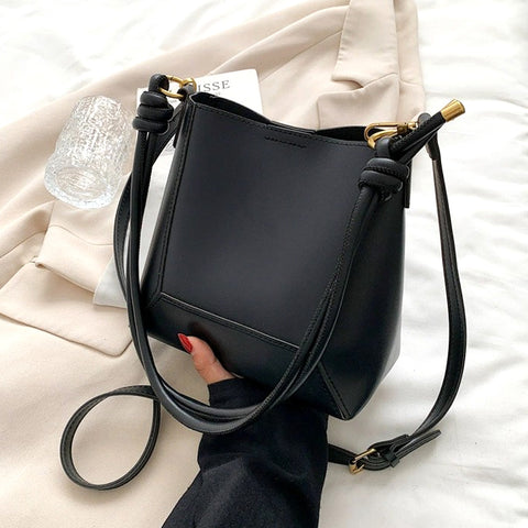 vintage faux leather handbag, everyday faux leather tote bag for women, shoulder purse for women, black crossbody bag, black crossbody strap bag