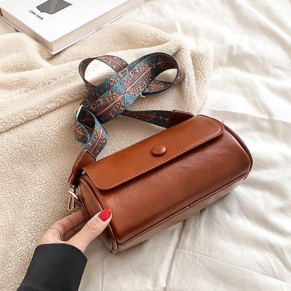 structured crossbody handbag, structured crossbody handbag with shoulder strap, women's handbag, tan handbag, women's tan handbag