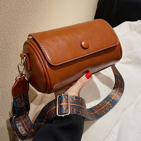 structured crossbody bag women, stylish structured crossbody bag for women, women's crossbody purse, tan crossbody bag, tan crossbody purse