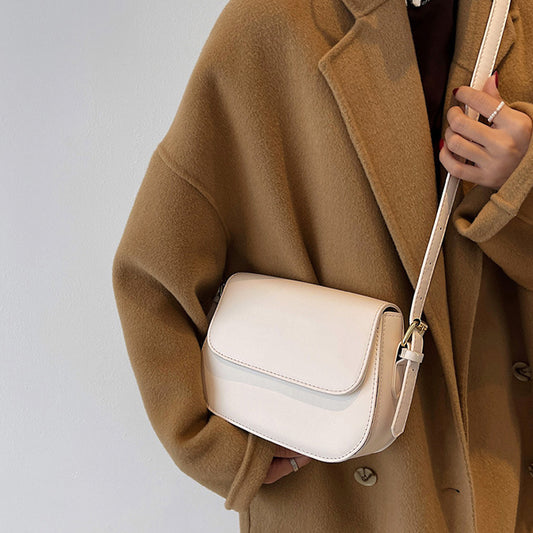 mini shoulder bag women, stylish mini crossbody bag for women, women’s mini purse, beige shoulder bag, beige mini bag 