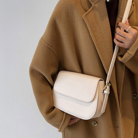mini shoulder bag women, stylish mini crossbody bag for women, women’s mini purse, beige shoulder bag, beige mini bag 