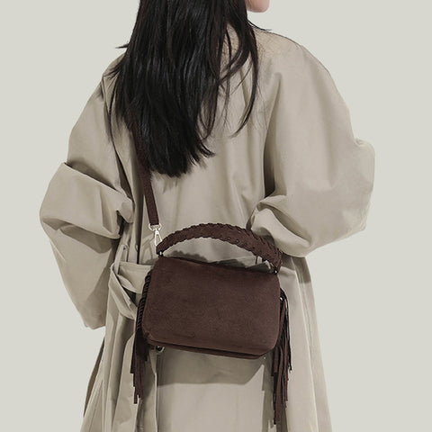 women's western tassel shoulder bag, women's fringe shoulder bag, women's western side tassel shoulder bag, brown crossbody bag