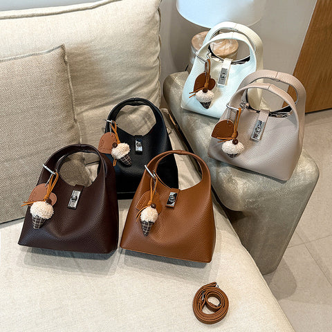 trendy women's crossbody bag, women's everyday crossbody bag, lightweight everyday crossbody bag for women, 