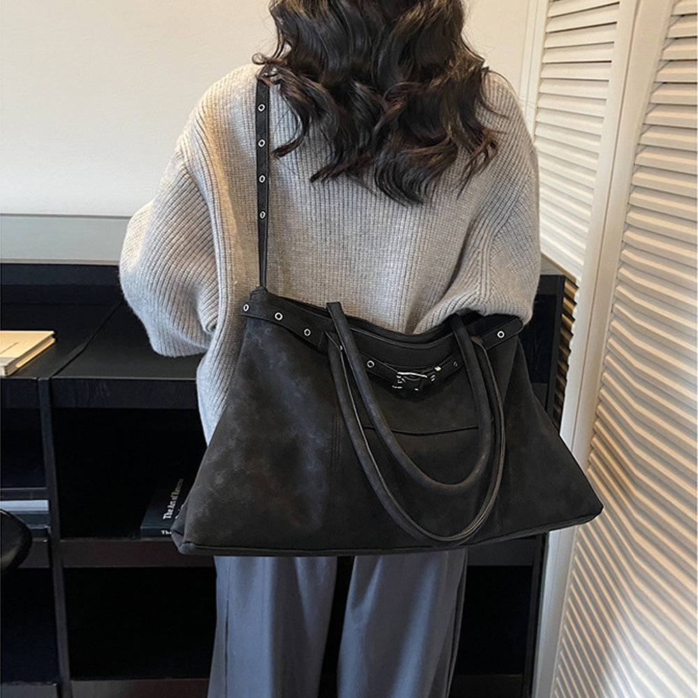 large tote bag for women, women's fashion tote bag, fashionable women's shoulder tote bag, black large handbag