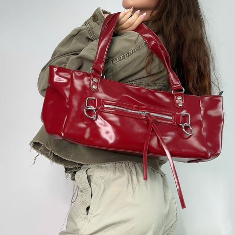 women's red shoulder bag with zip closure, red zip up shoulder bag
