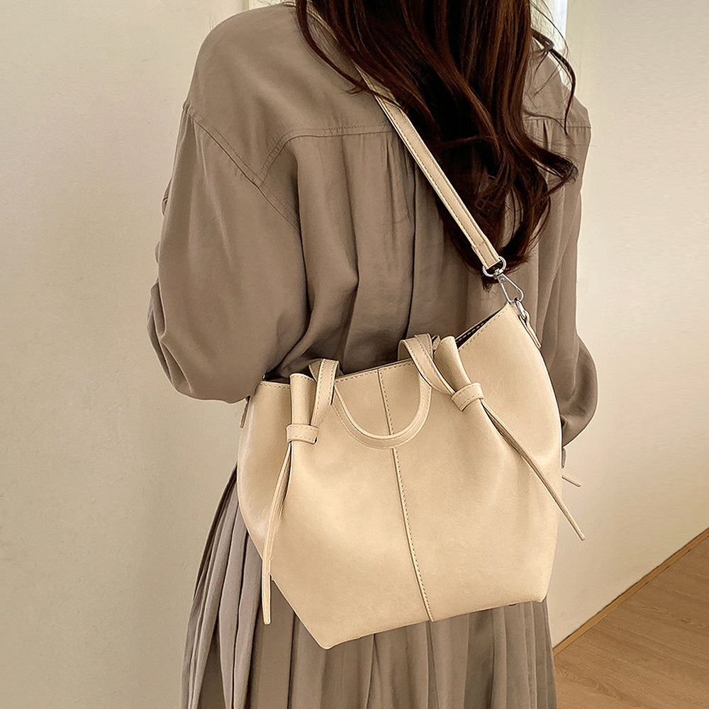 beige women's tote bag for everyday use
