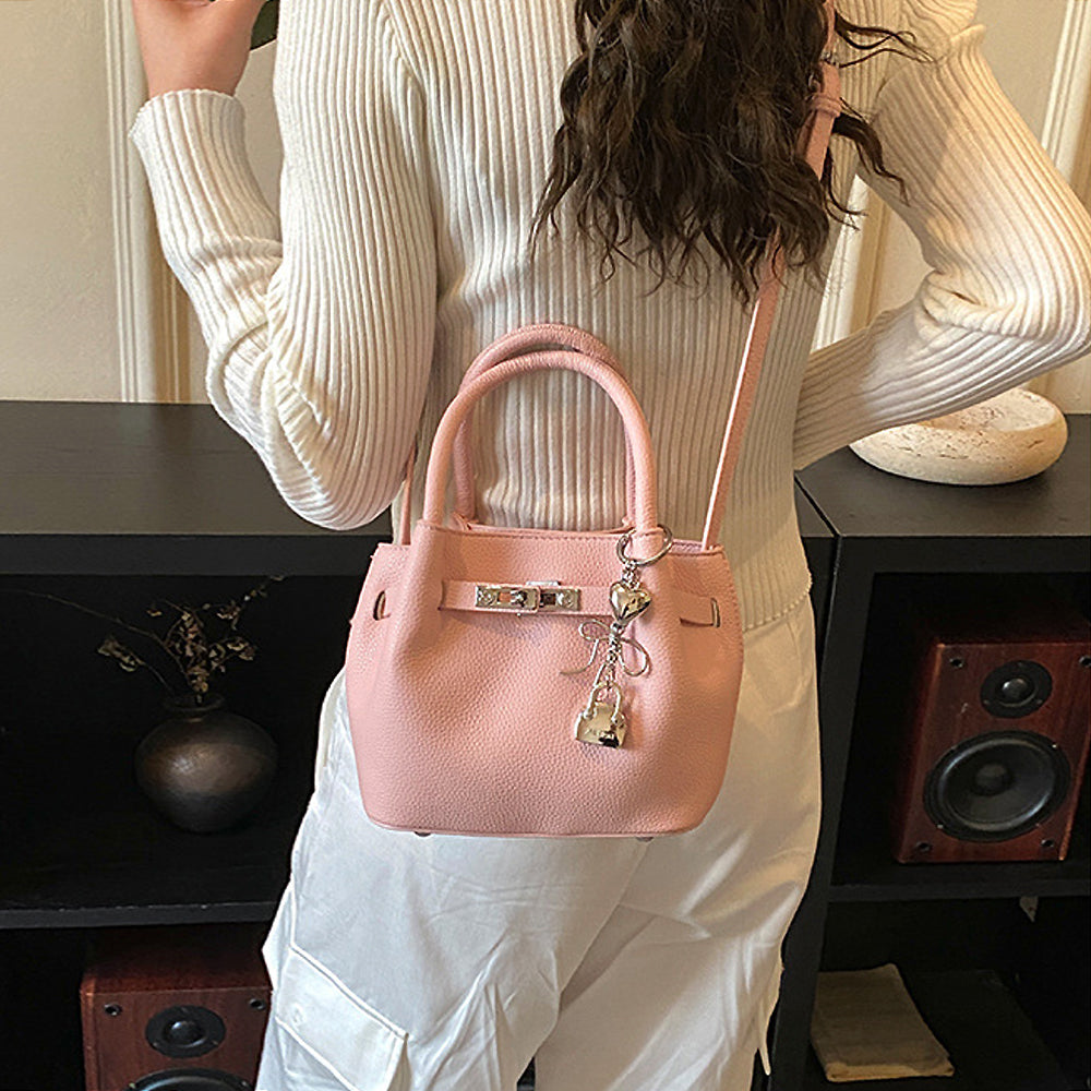 women's pink bag
