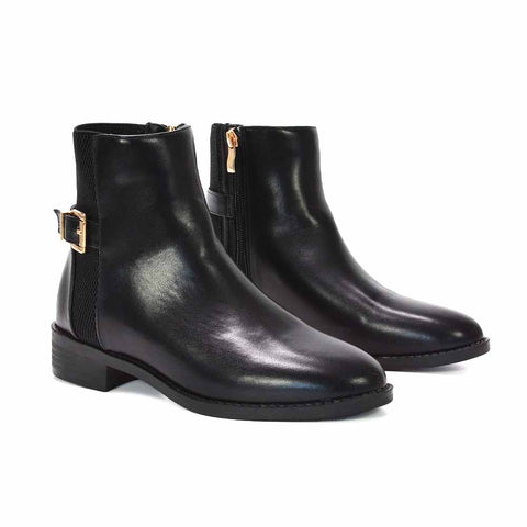 black ankle chelsea boots, black block heel boots, ankle chelsea boots, block heel boots, buckle ankle boots, stylish fall and winter ankle boots for women