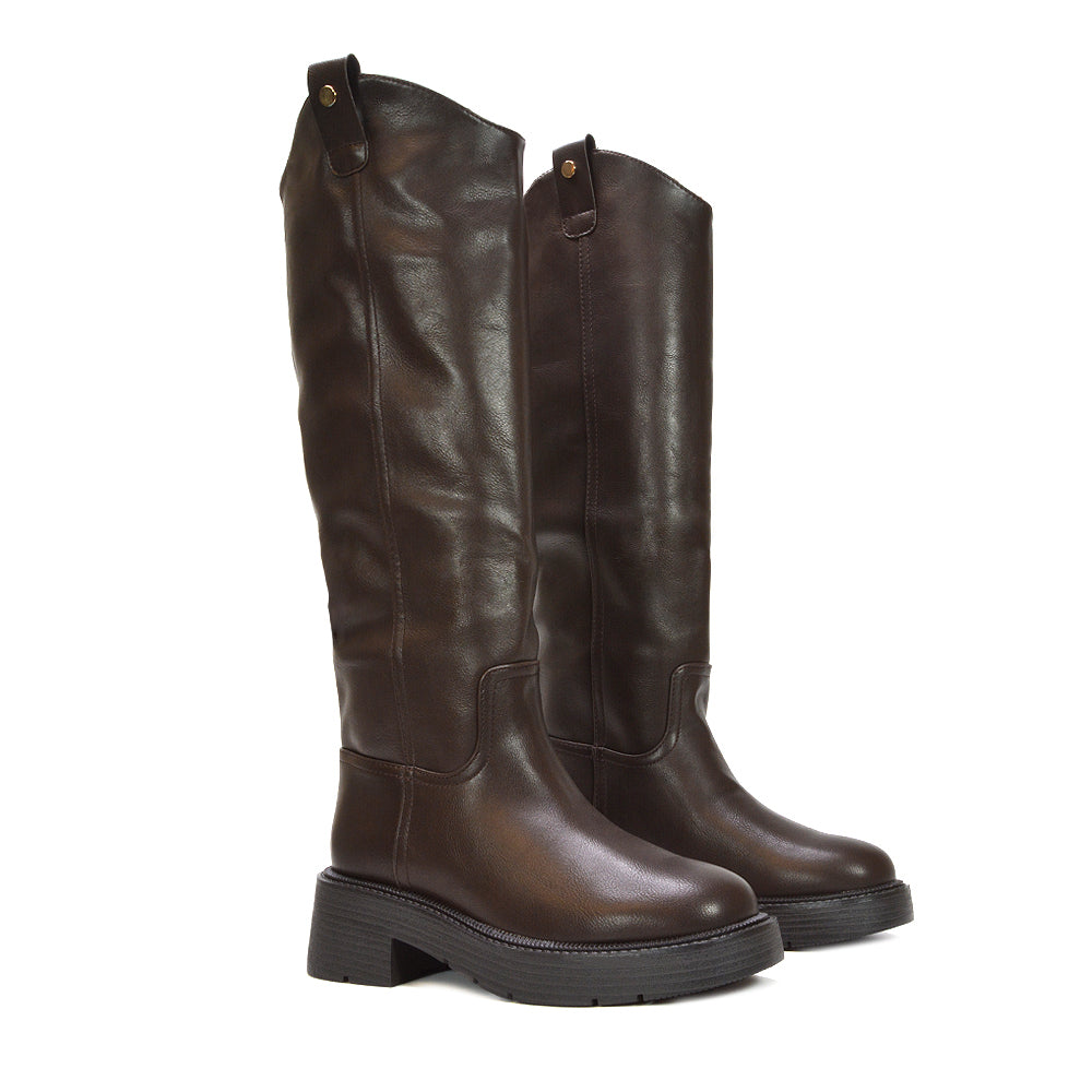 women's brown boots, brown long boots, going out boots, women's going out boots, trendy autumn boots, autumn boots, trendy boots 2025