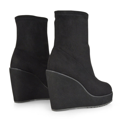women’s platform boots, pull-on wedge ankle boots, sleek black ankle boots, winter wedge ankle boots