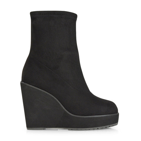 women’s wedge ankle boots, women’s black wedge ankle boots, modern wedge boots, everyday ankle boots, comfortable platform boots, suede wedge boots