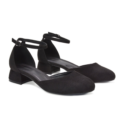 black low heel court shoes for women, black work shoes with low block heel, black office court shoes, best black low heel court shoes