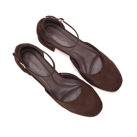 brown court shoes with secure fit, brown women's heels, brown dress shoes for women, classic brown ankle strap shoes