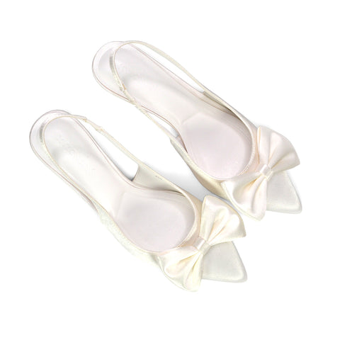 ivory reception shoes, ivory low heel bridal pumps, women’s ivory court shoes with low kitten heel, classic ivory dress shoes with bow detail, ivory satin bow heels
