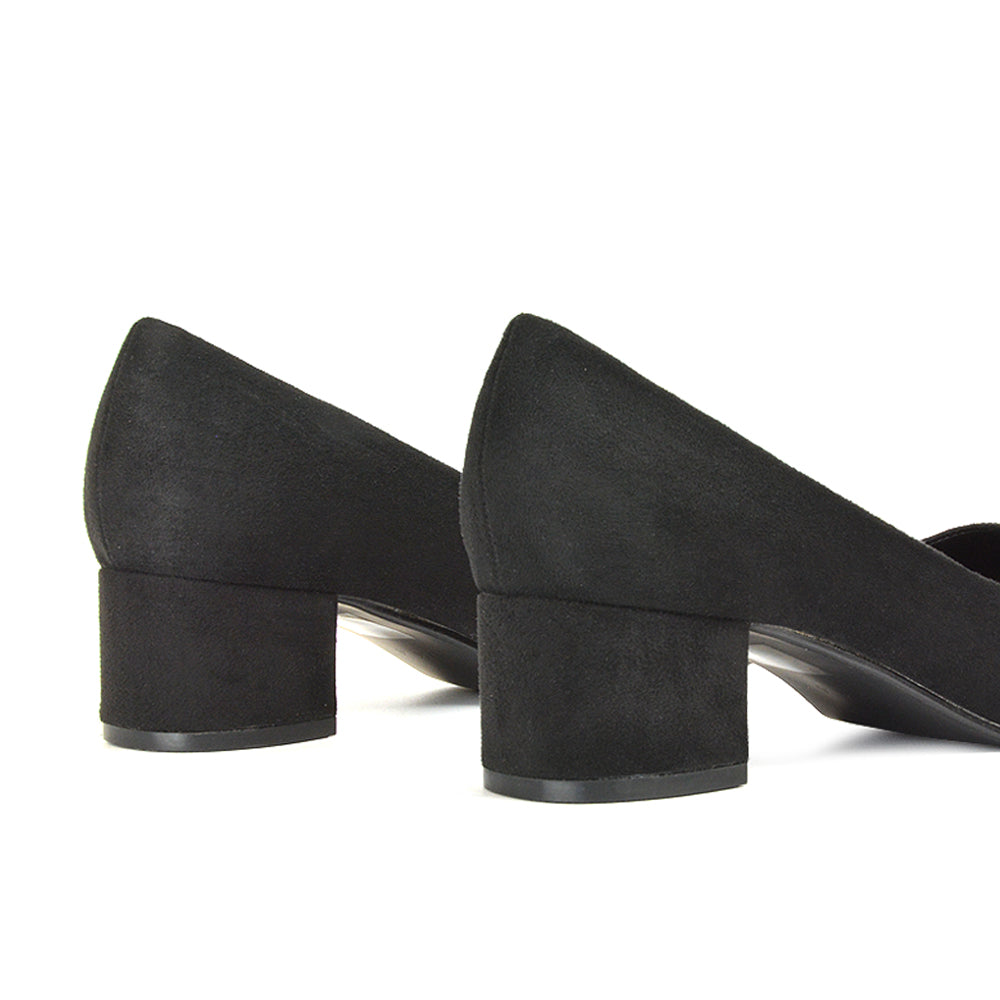 black holiday heels, black race day heels, holiday heels, race day heels